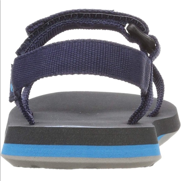🆕 Toddler Boys Quicksilver Sandal, size 6 - Picture 4 of 7